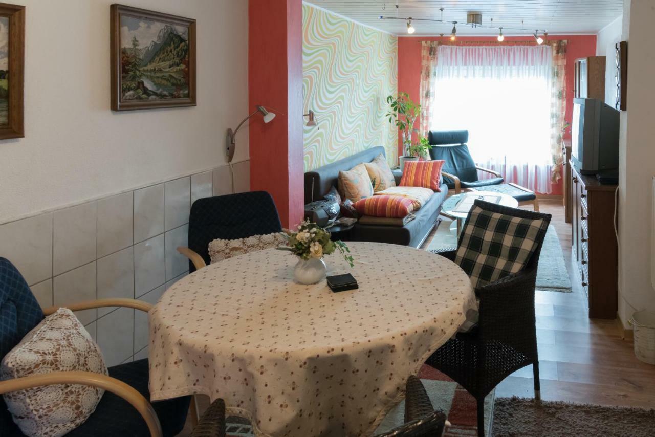 Ferienwohnung Buettner Solms-Oberbiel Eksteriør billede